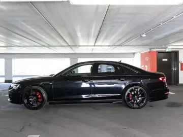 AUDI A8 50 TDI quattro S line Matrix Pano B&O 21