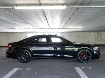 AUDI A8 50 TDI quattro S line Matrix Pano B&O 21