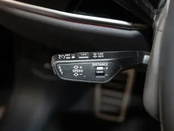 AUDI A8 50 TDI quattro S line Matrix Pano B&O 21