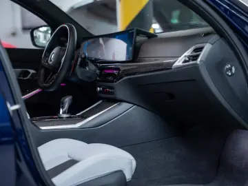 BMW M3 Touring xDrive Competition  HK  Merino