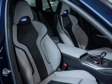 BMW M3 Touring xDrive Competition  HK  Merino