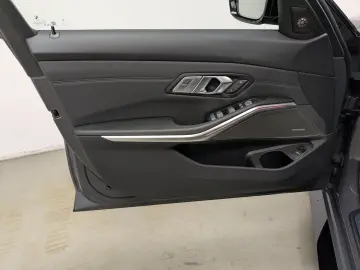 BMW M3 Competition Touring MxDrive DA Prof 360  H K