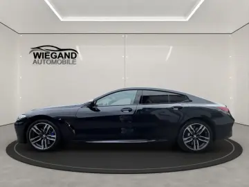BMW M850i xDrive Gran Coupe LASER HARMAN-KARDON SBT