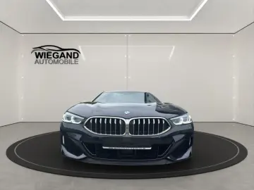 BMW M850i xDrive Gran Coupe LASER HARMAN-KARDON SBT
