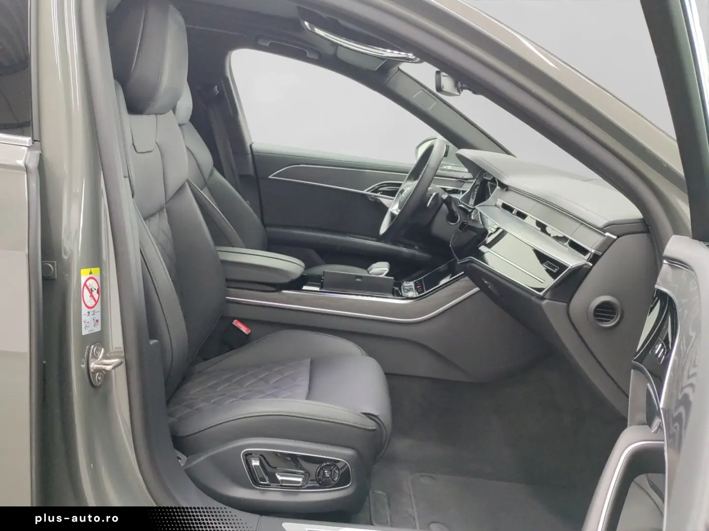AUDI A8 60 TFSIe LM21 PANO MASSAGE RAUTE TV