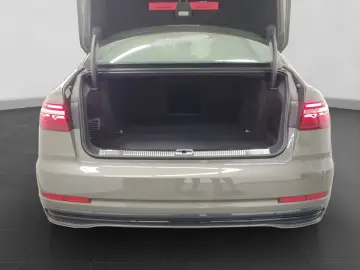 AUDI A8 60 TFSIe LM21 PANO MASSAGE RAUTE TV
