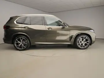 BMW X5 xDrive50e   M-Sportpakket   LED   HUD   panor