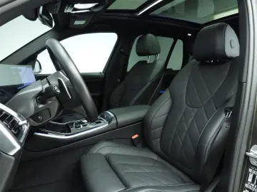 BMW X5 xDrive50e   M-Sportpakket   LED   HUD   panor