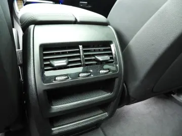 BMW X5 xDrive50e   M-Sportpakket   LED   HUD   panor