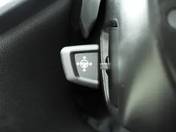 BMW X5 xDrive50e   M-Sportpakket   LED   HUD   panor