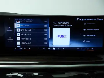 BMW X5 xDrive50e   M-Sportpakket   LED   HUD   panor