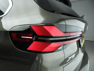 BMW X5 xDrive50e   M-Sportpakket   LED   HUD   panor