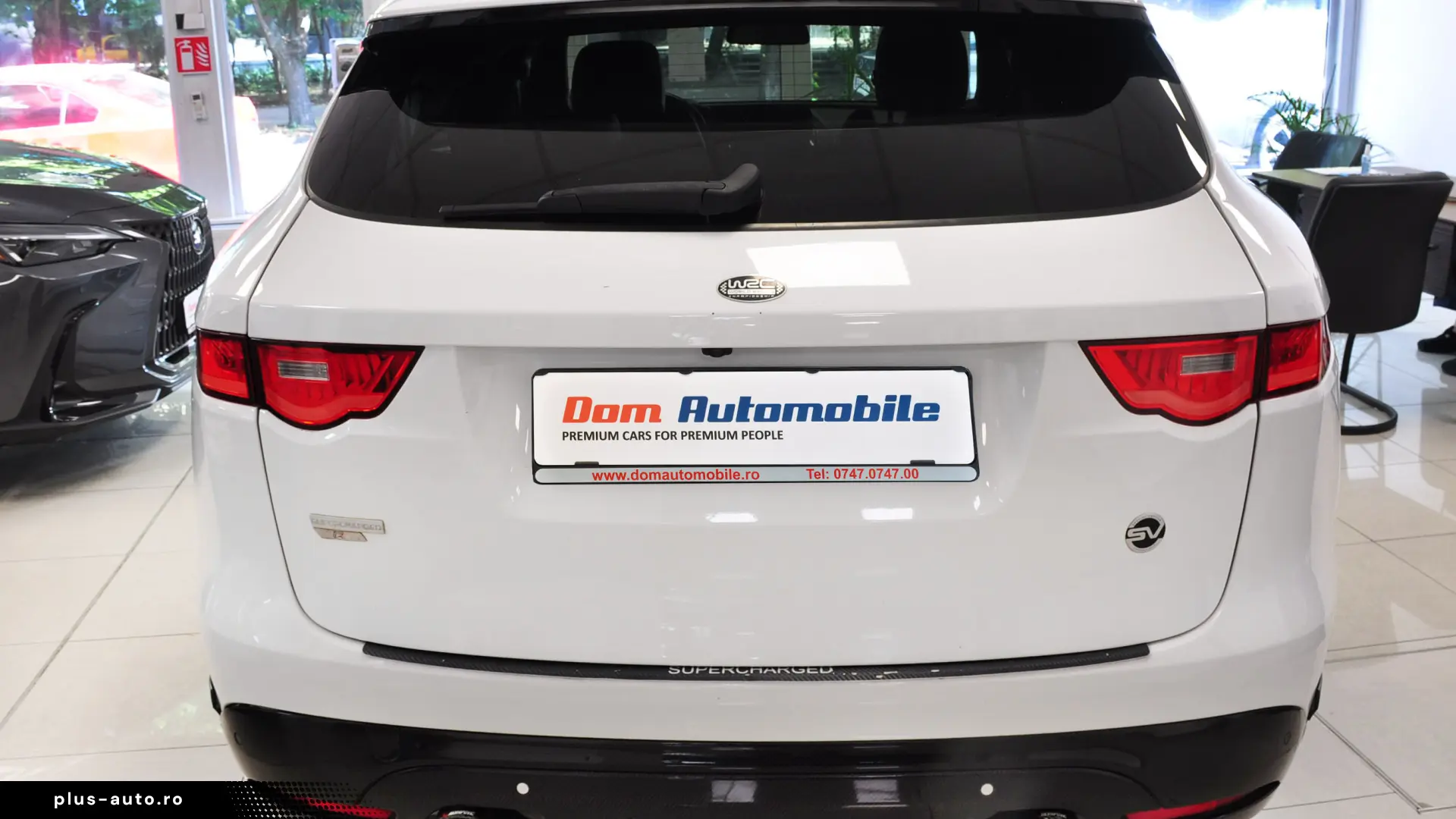 JAGUAR F-PACE 3.0i 380CP Piele Perforata Tabac Alcantara