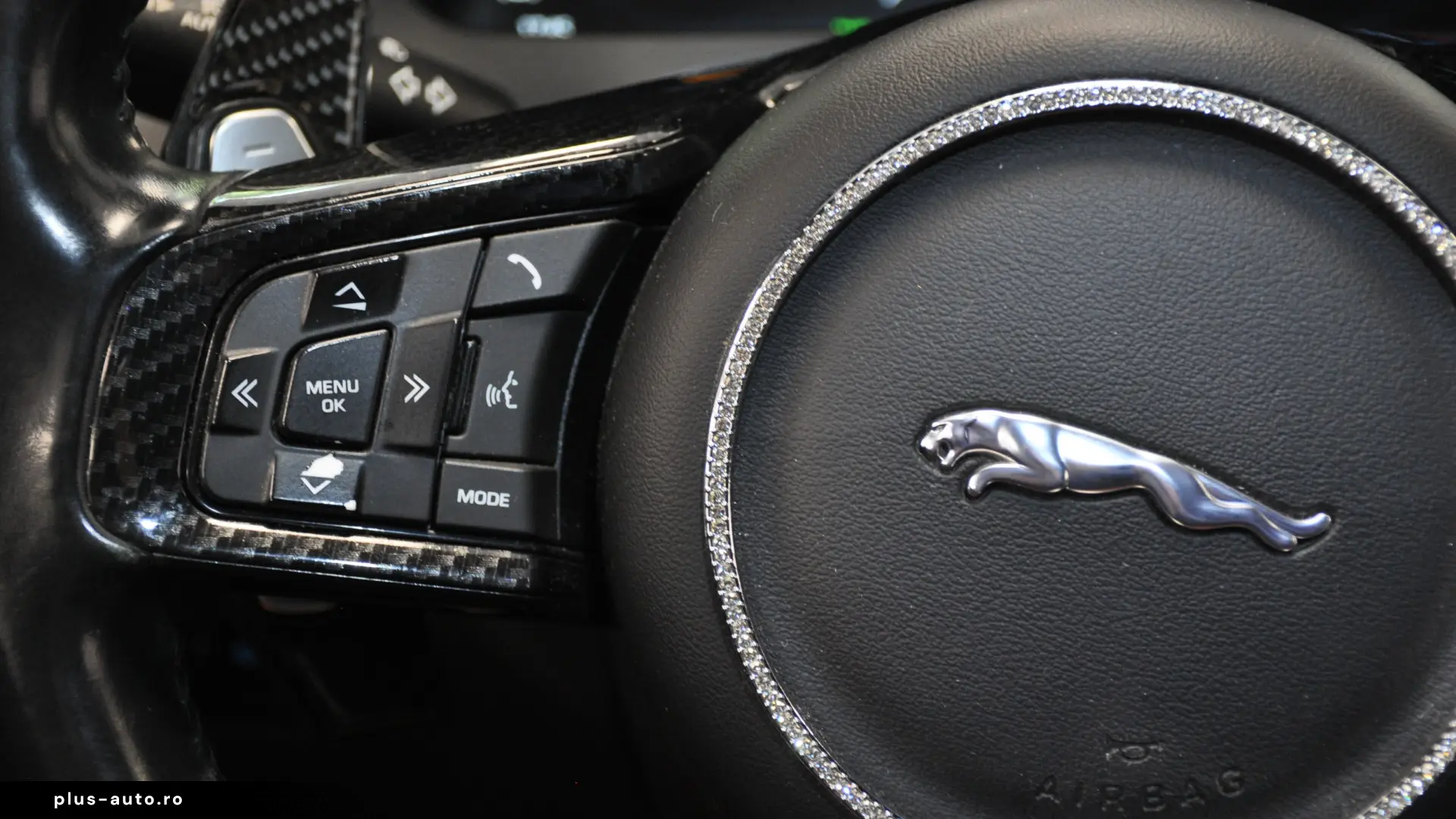 JAGUAR F-PACE 3.0i 380CP Piele Perforata Tabac Alcantara
