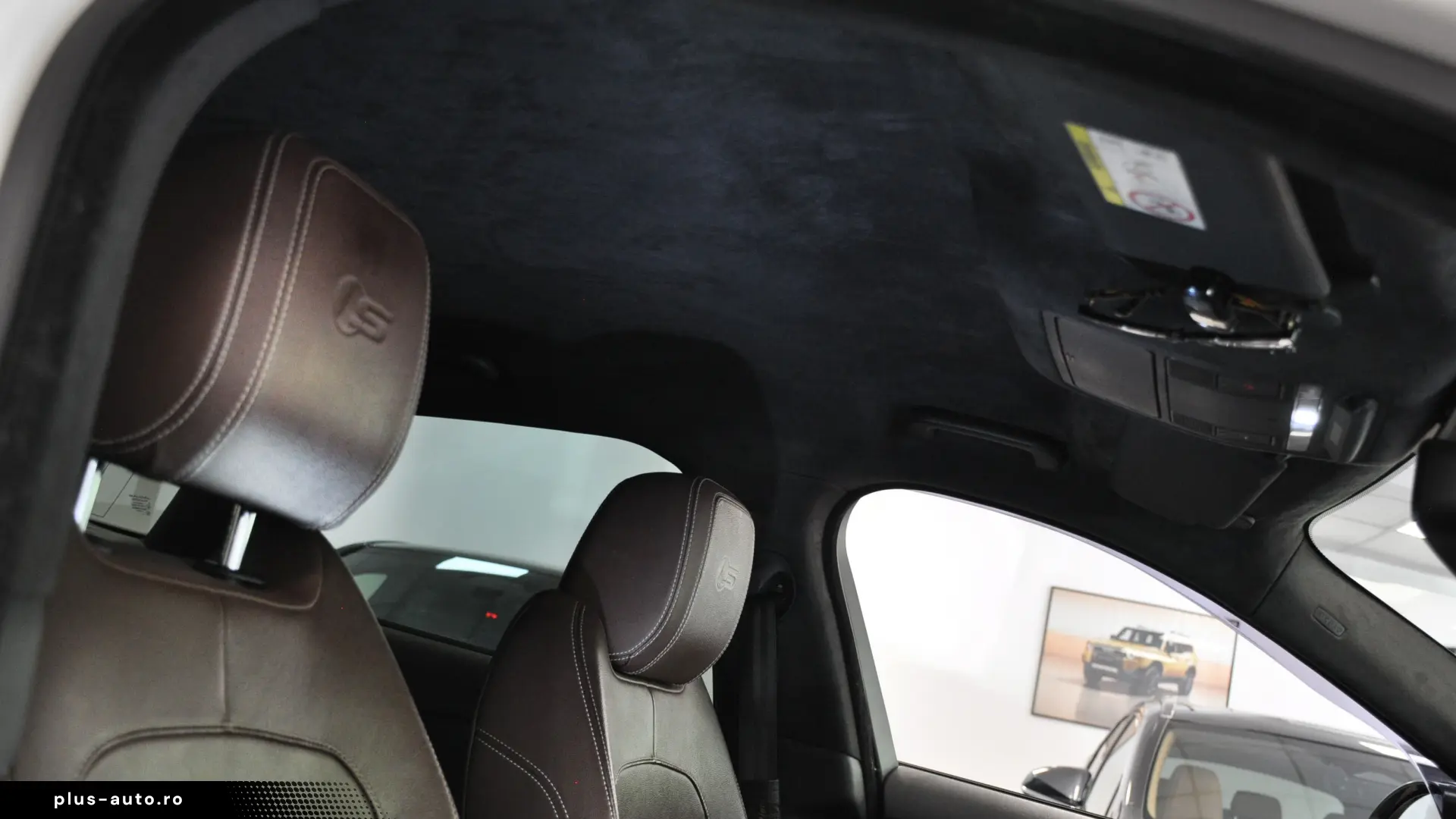 JAGUAR F-PACE 3.0i 380CP Piele Perforata Tabac Alcantara