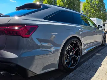 AUDI RS6 performance 4.0 TFSI tiptr. quattro perf...