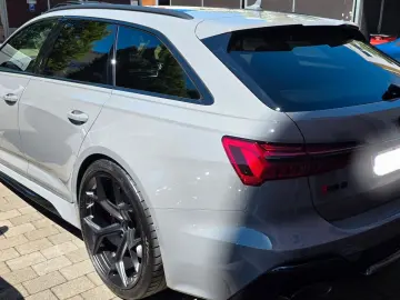 AUDI RS6 performance 4.0 TFSI tiptr. quattro perf...
