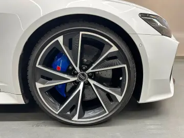 AUDI RS6 Avant 4.0 TFSI quattro  1.HAND KERAMIK PANO