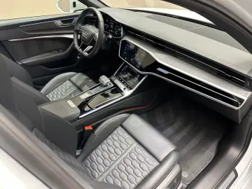 AUDI RS6 Avant 4.0 TFSI quattro  1.HAND KERAMIK PANO