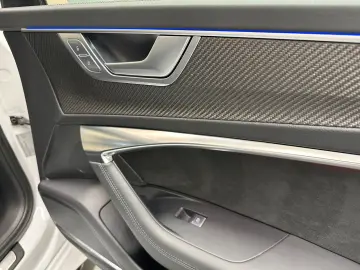 AUDI RS6 Avant 4.0 TFSI quattro  1.HAND KERAMIK PANO