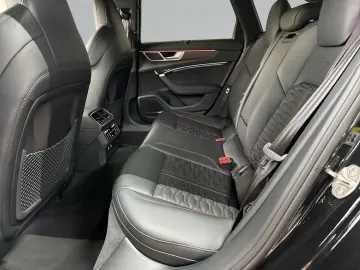 AUDI RS6 Avant qu tiptro 360  AHK Keramik Pano Sthz