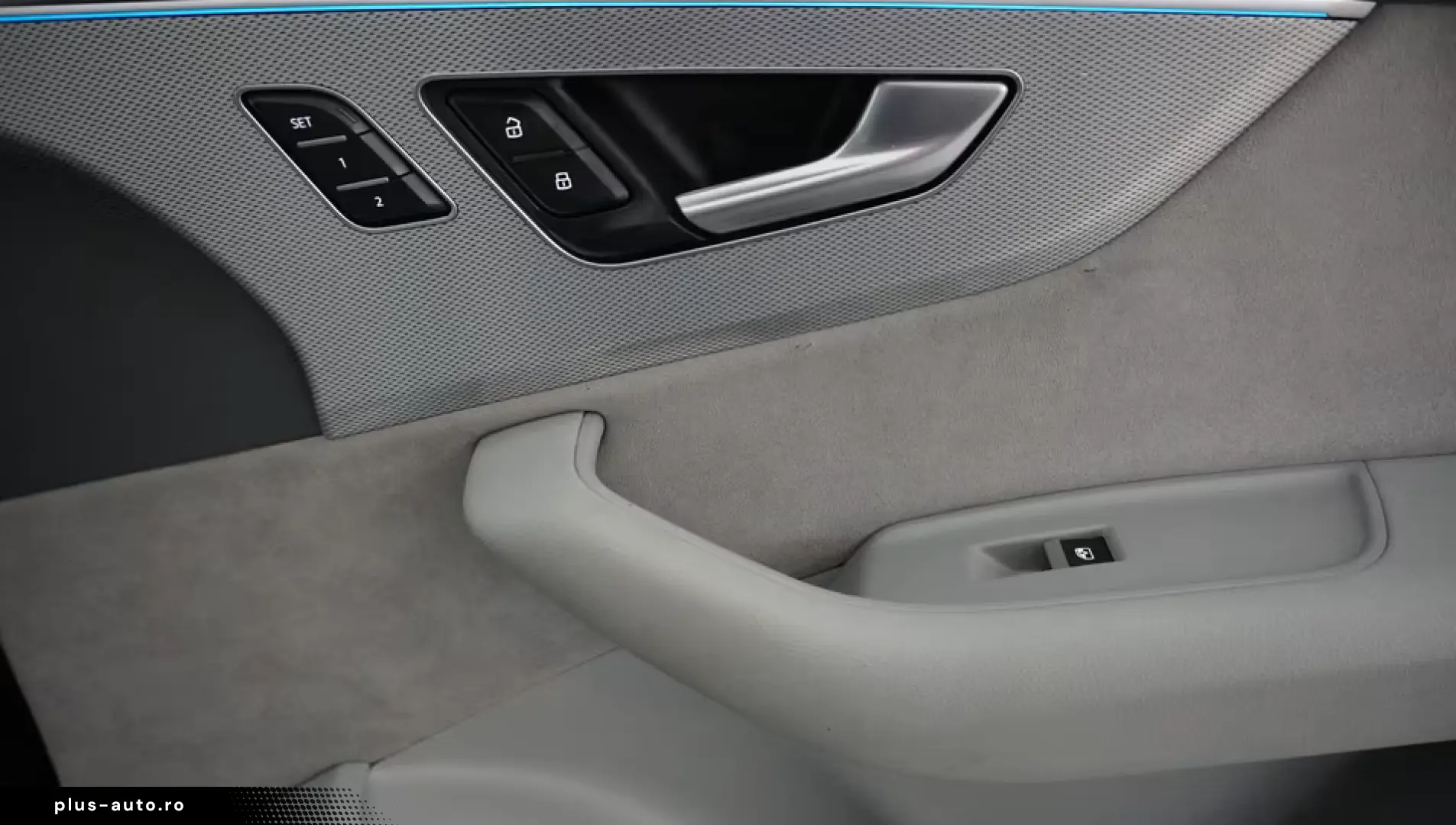 AUDI Q7 55 TFSIe Lang Quatt S LINE INDIVID PANO VOLL