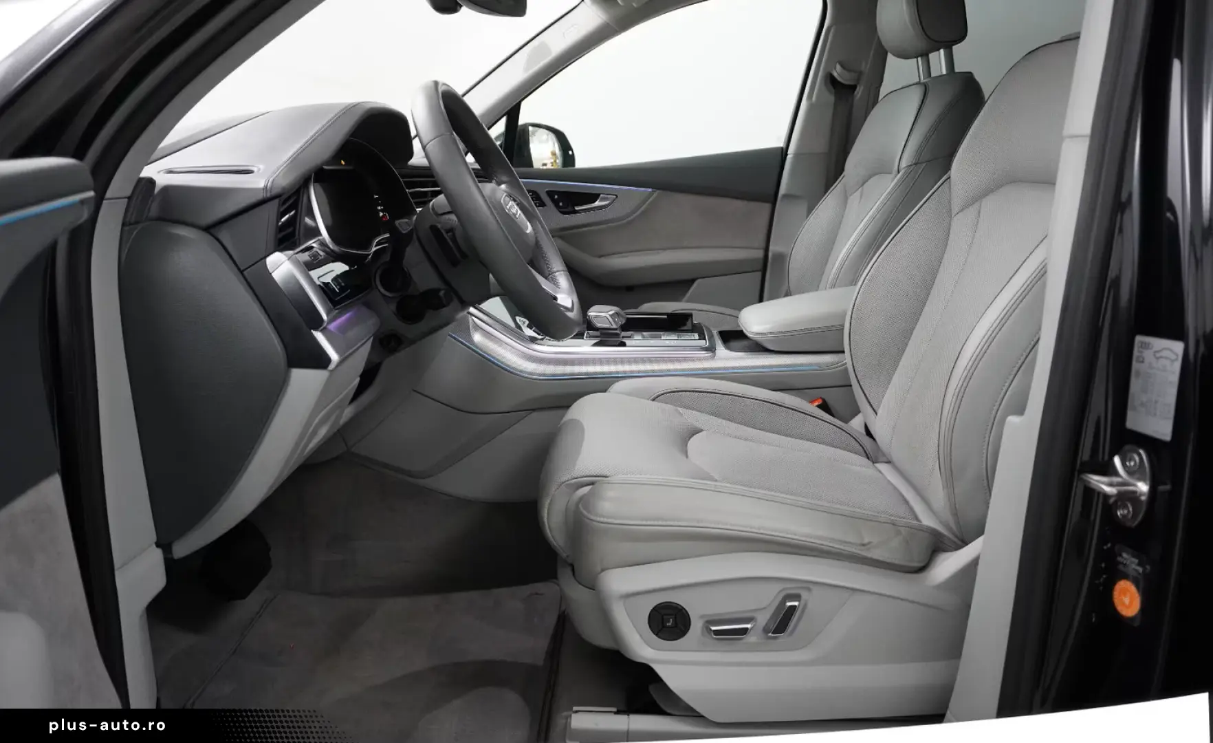 AUDI Q7 55 TFSIe Lang Quatt S LINE INDIVID PANO VOLL