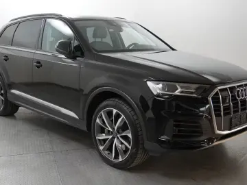 AUDI Q7 55 TFSIe Lang Quatt S LINE INDIVID PANO VOLL
