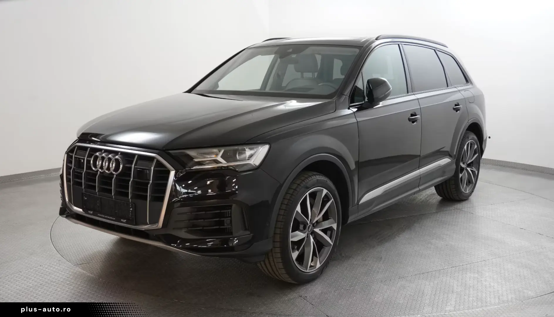 AUDI Q7 55 TFSIe Lang Quatt S LINE INDIVID PANO VOLL