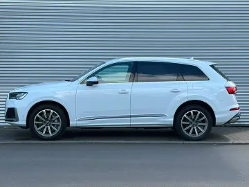 AUDI Q7 55 TFSIe S-LINE QUATTRO  HEAD UP ACC MATRIX