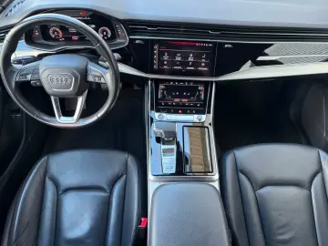 AUDI Q7 55 TFSIe S-LINE QUATTRO  HEAD UP ACC MATRIX