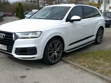 AUDI Q7 50 TDI quattro S line Sport Plus Bang Olufsen