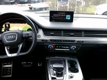 AUDI Q7 50 TDI quattro S line Sport Plus Bang Olufsen