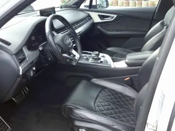AUDI Q7 50 TDI quattro S line Sport Plus Bang Olufsen