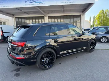 AUDI Q7 50 TDI quattro S line edition 22 Zoll Luft