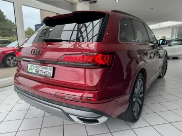 AUDI Q7 45 TDI quattro S line AHK LED Virtual-Cockpit