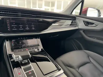 AUDI Q7 45 TDI quattro S line AHK LED Virtual-Cockpit
