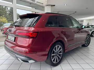 AUDI Q7 45 TDI quattro S line AHK LED Virtual-Cockpit