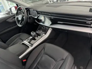 AUDI Q7 45 TDI quattro S line AHK LED Virtual-Cockpit