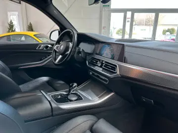 BMW X5 M50i Aut. Navi Leder LASER-LED Panorama 1Hand