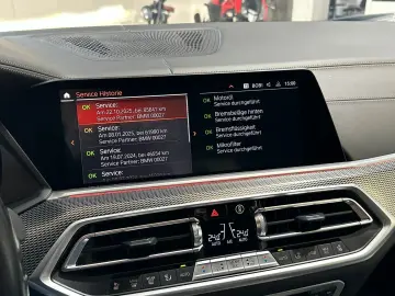 BMW X5 M50i Aut. Navi Leder LASER-LED Panorama 1Hand