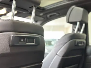 BMW X5 M50i Aut. Navi Leder LASER-LED Panorama 1Hand