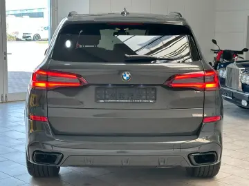 BMW X5 M50i Aut. Navi Leder LASER-LED Panorama 1Hand