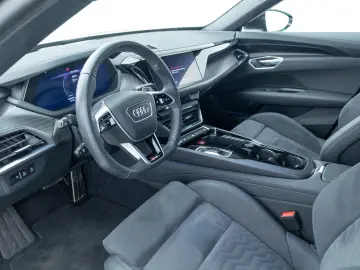 AUDI RS e-tron GT QUA MATRIX HUD B&O RFK NAVI CARBON
