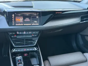 AUDI RS e-tron GT  SITZBELÜFTUNG LASERLICHT ALLRADLEN