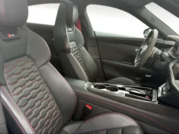 AUDI RS e-tron GT HuD Matrix B&O Massage