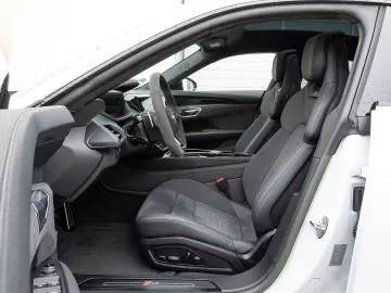 AUDI RS e-tron GT Keramik 360 Laser HuD AllradLenk.