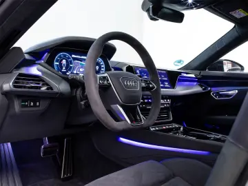 AUDI RS e-tron GT Keramik 360 Laser HuD AllradLenk.