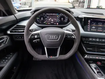 AUDI RS e-tron GT Keramik 360 Laser HuD AllradLenk.