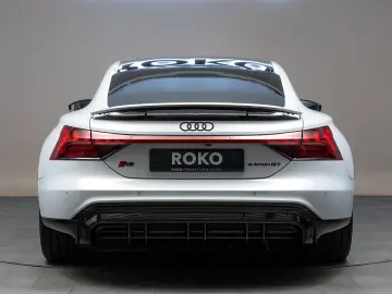 AUDI RS e-tron GT Keramik 360 Laser HuD AllradLenk.